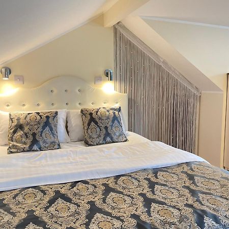 The White Lodge Hotel 헤리퍼드 외부 사진