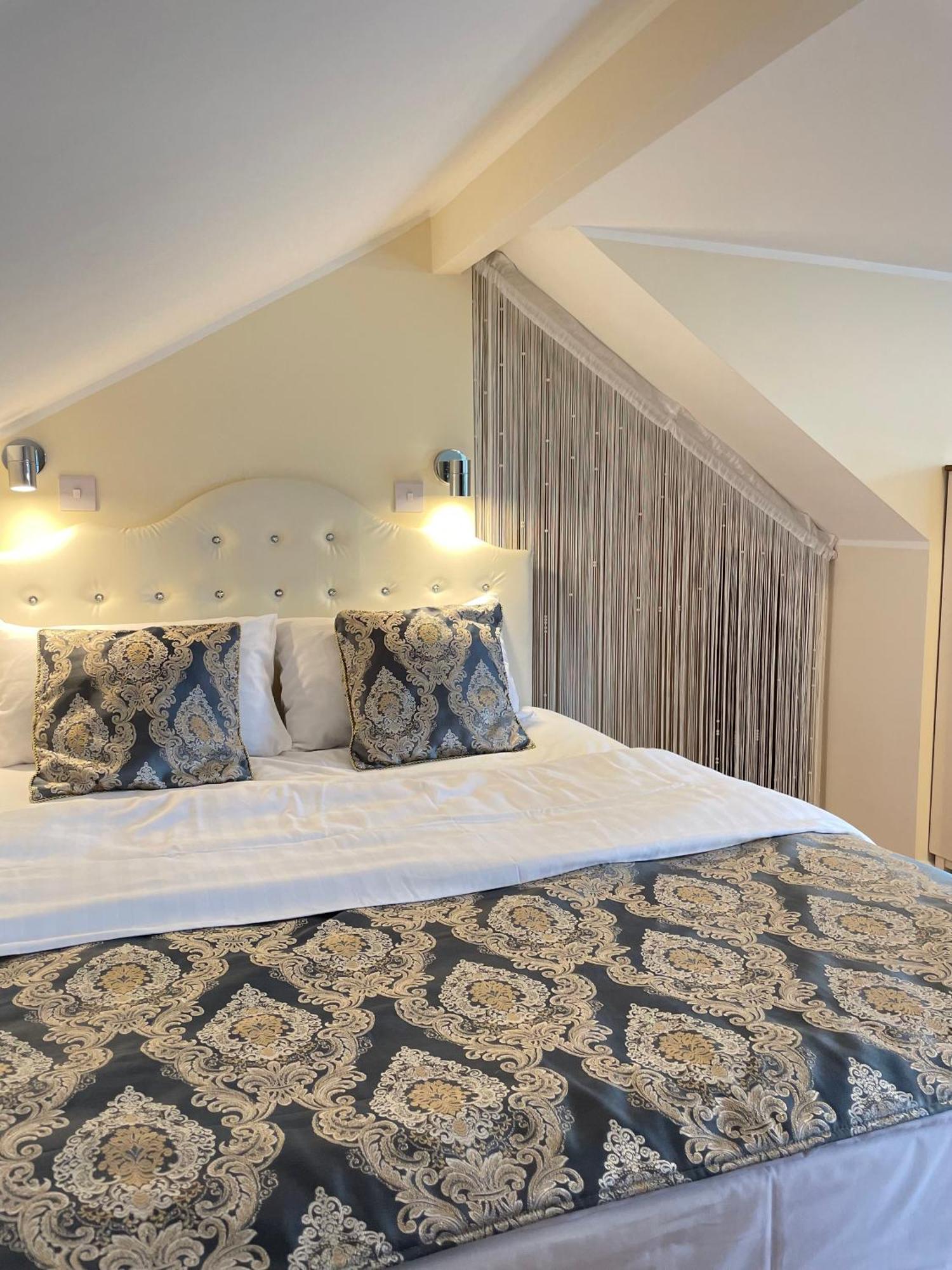 The White Lodge Hotel 헤리퍼드 외부 사진